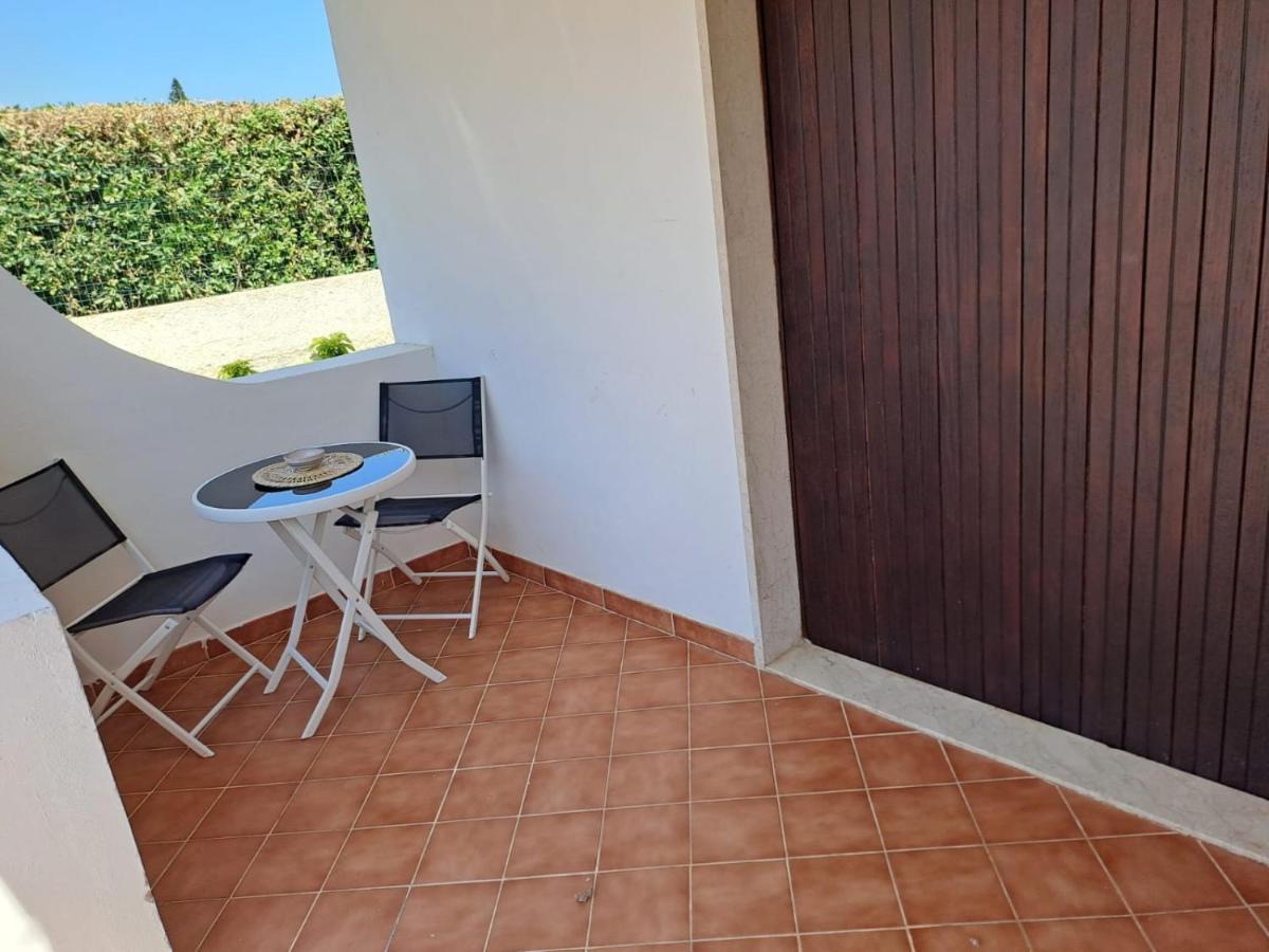 Villa Rita Apartment Фонтане Бианче Стая снимка